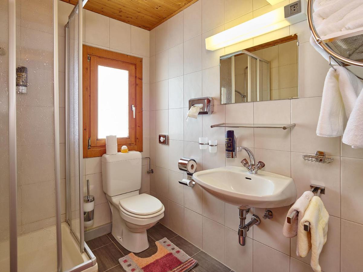 Hotel Garni Kristall Кюгтай Номер фото