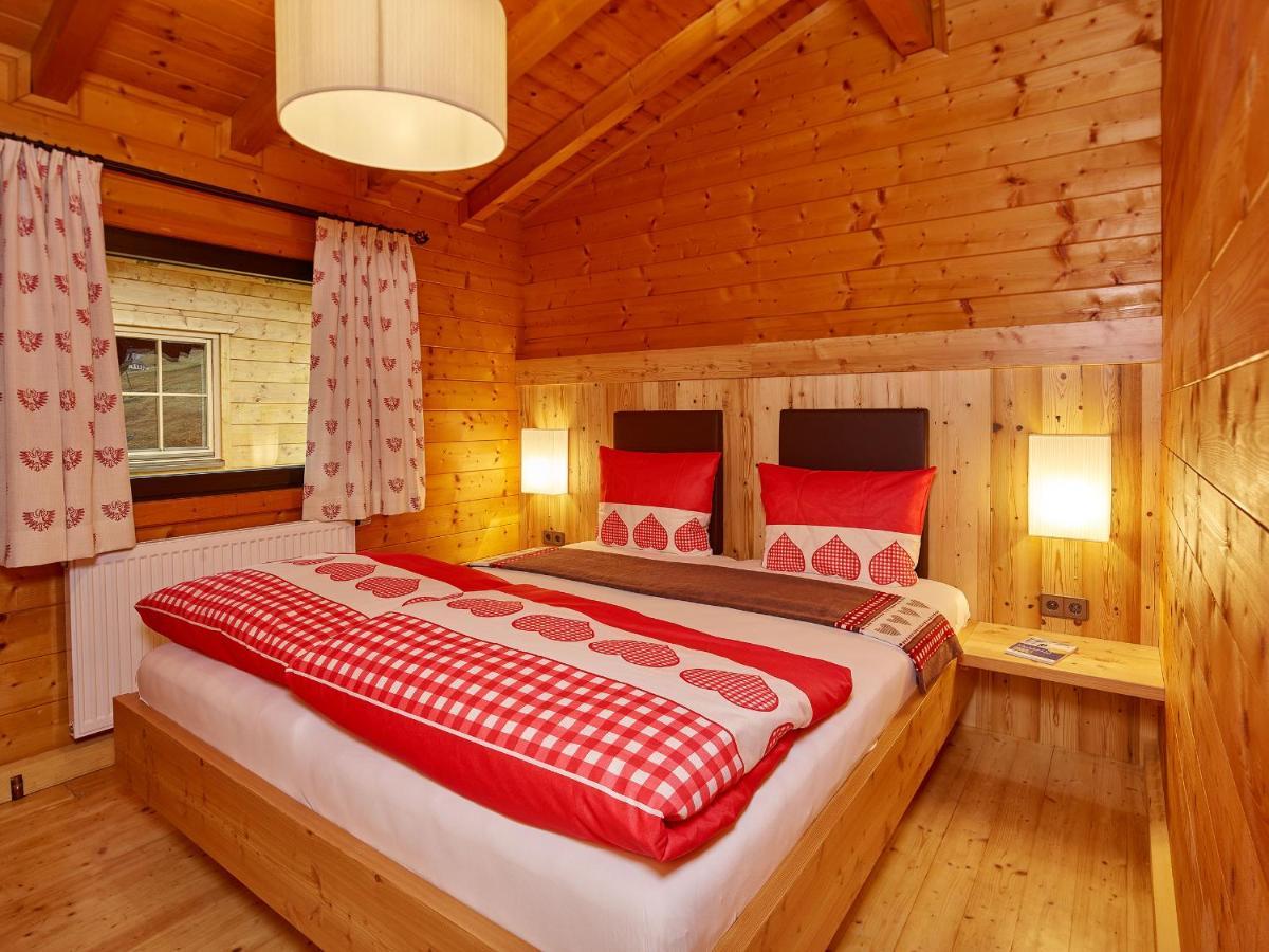 Hotel Garni Kristall Кюгтай Номер фото